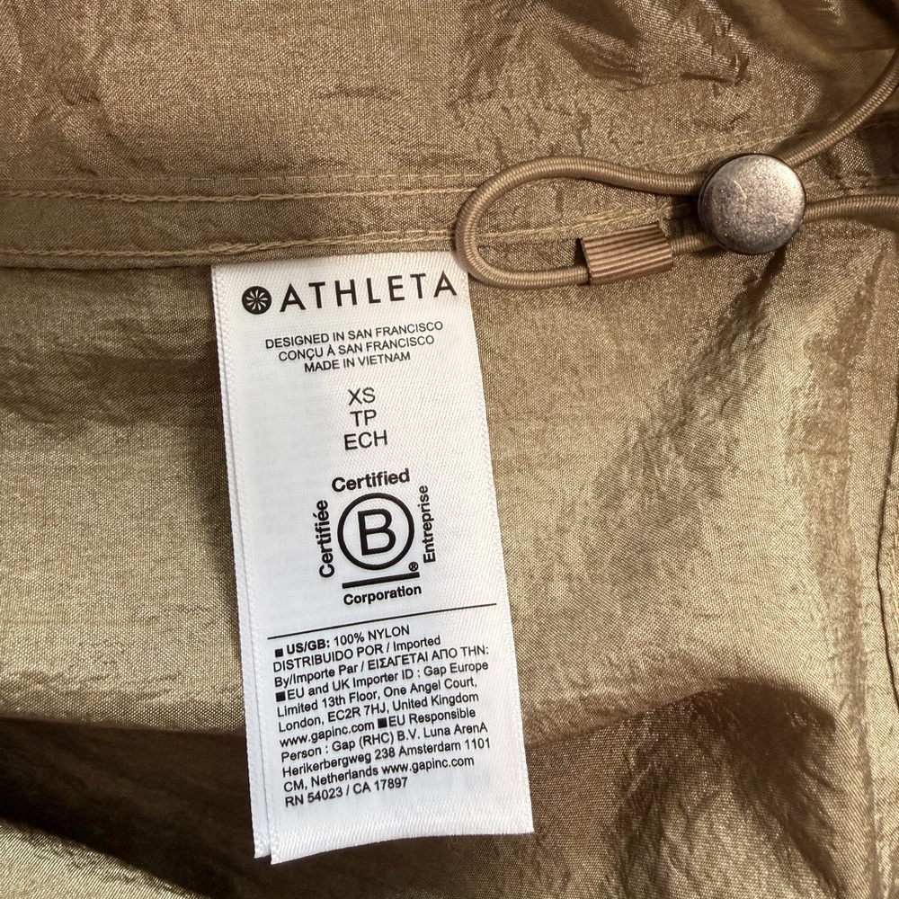 NWOT Athleta Khaki Nylon Windbreaker button up shirt XS Snap Closure Lightweight - Picture 6 of 9